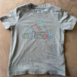 adidas Kids' Gray Logo Short Sleeve Tee 3T